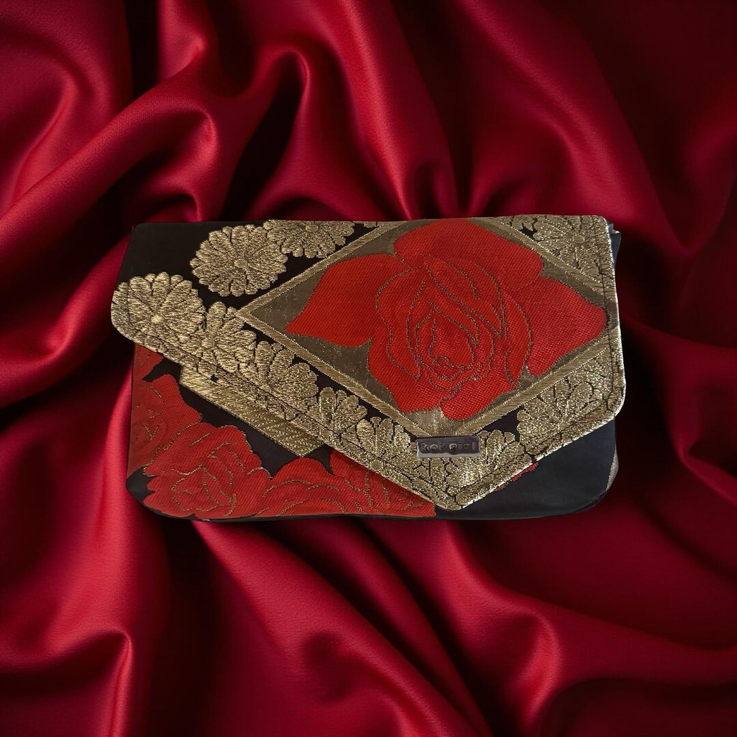 Red Rose Clutch