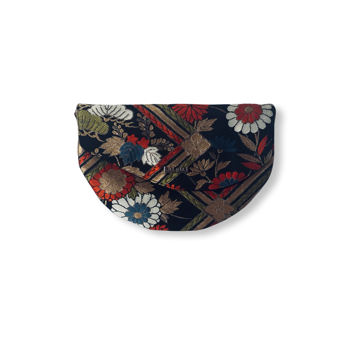 Chrysanthemums Clutch