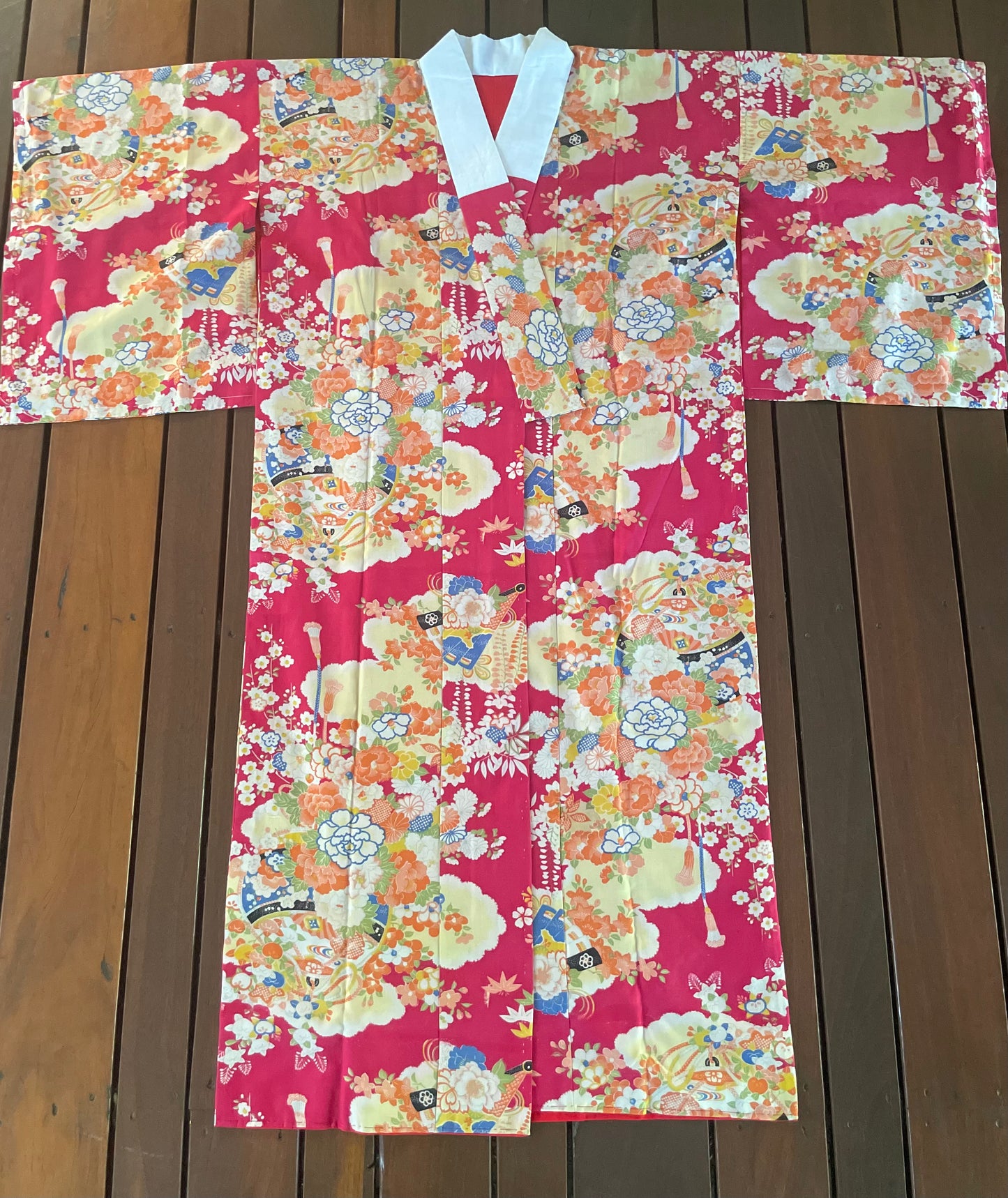 Red Bellflower and Peony Vintage Juban