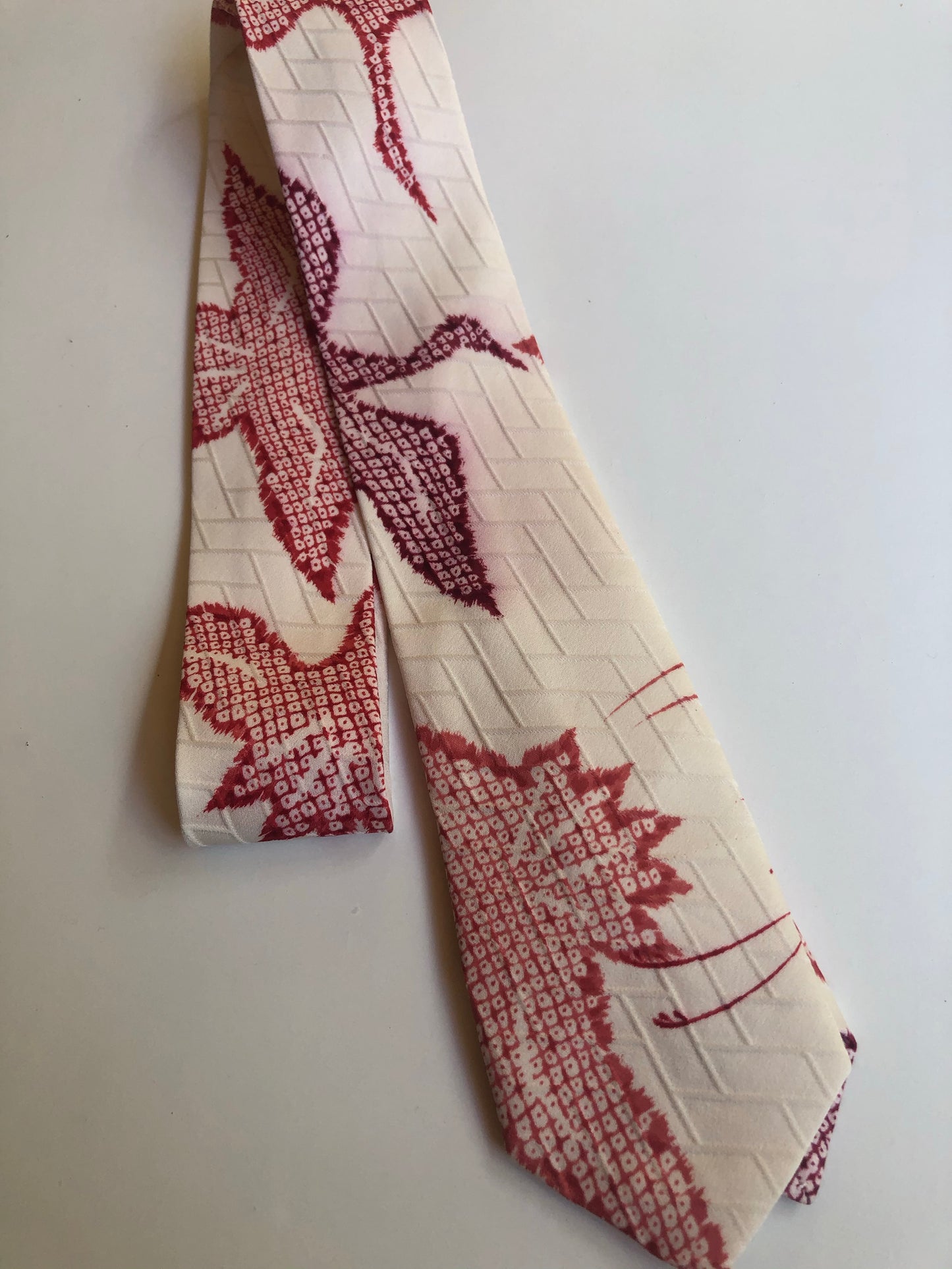 Ivory and Red Flying Cranes Neck Tie