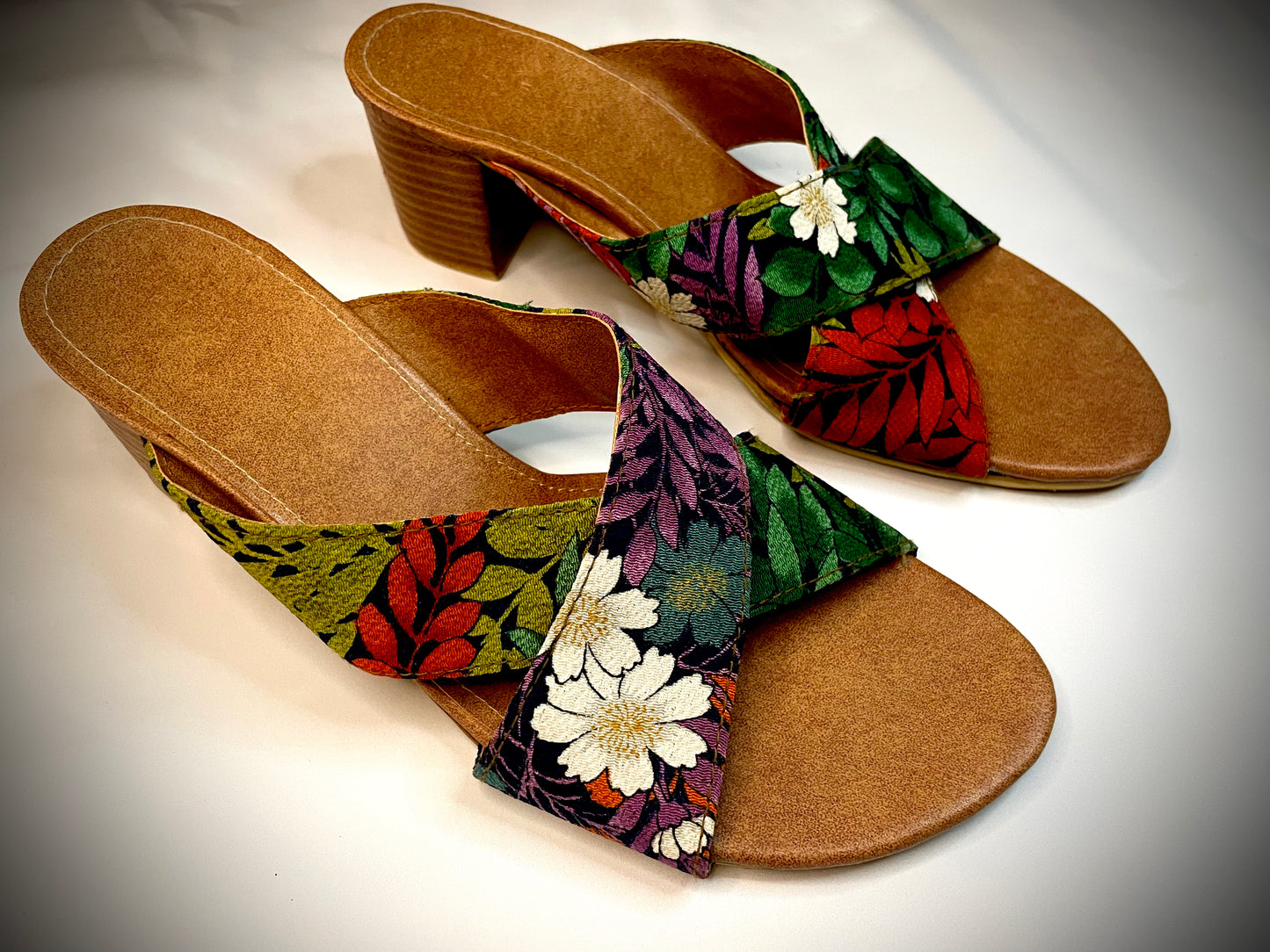 Blossom Garden Crossover Mules SIZE 41