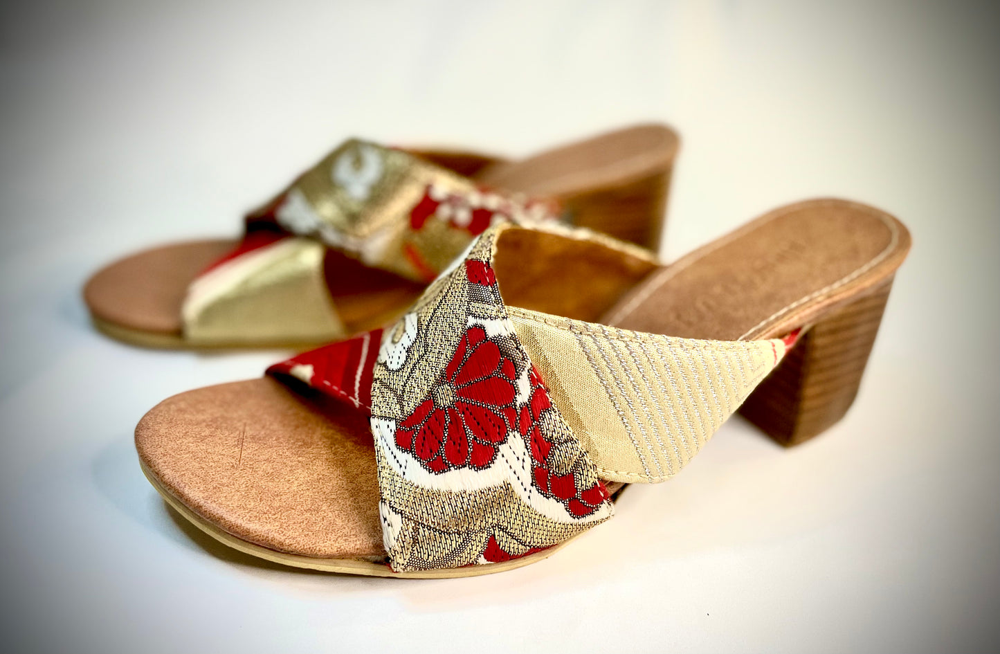 Kiri Crossover Mules SIZE 38