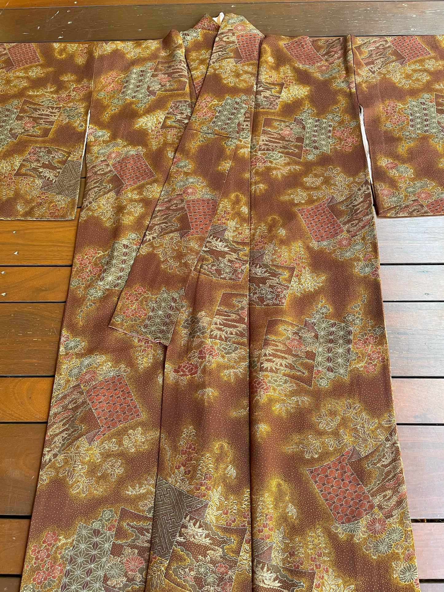 Spice Brown Vintage Komon Kimono